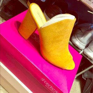 ShoeDazzle mustard mule sandals